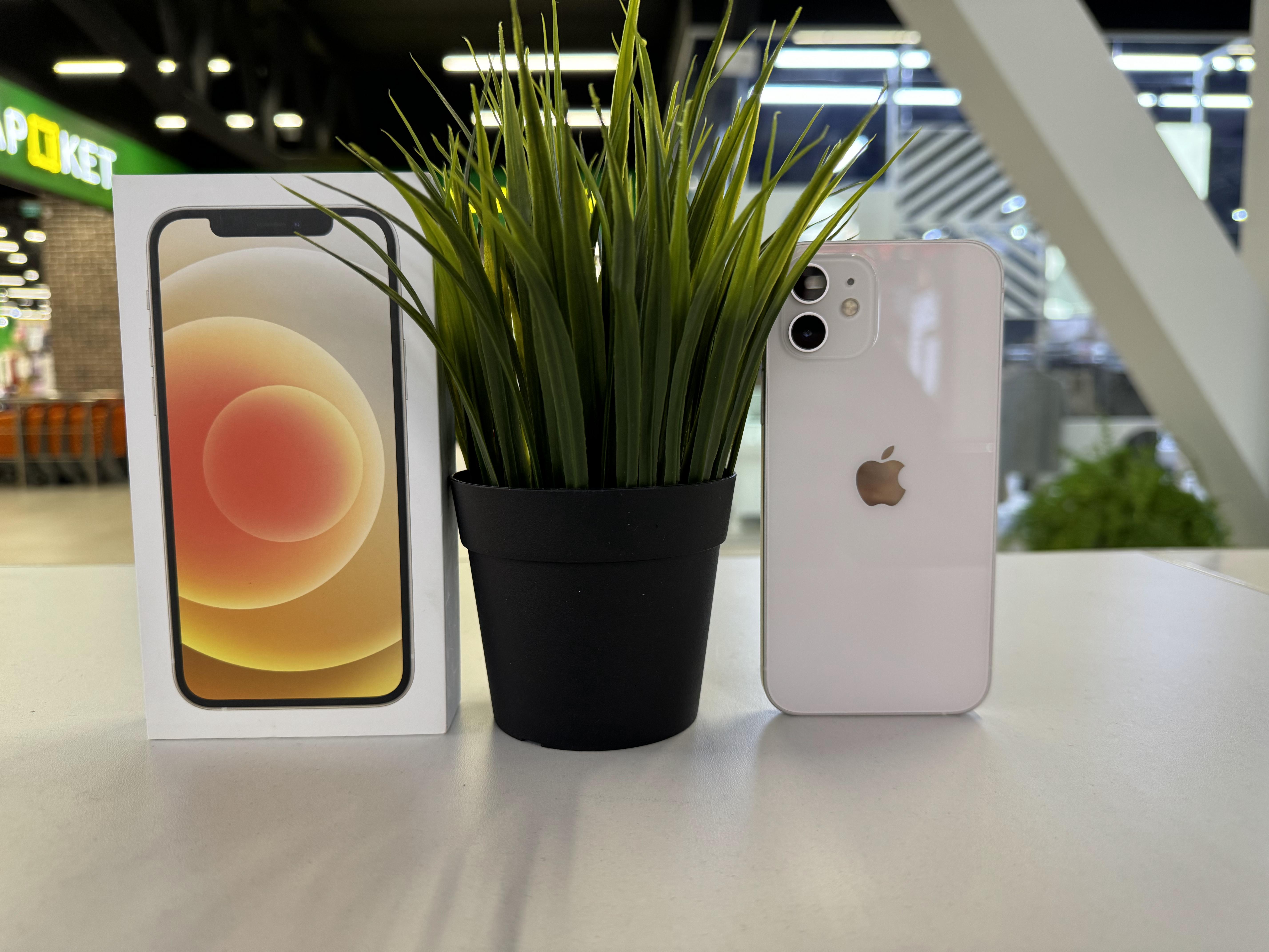 iPhone 12 64Gb White Б/У